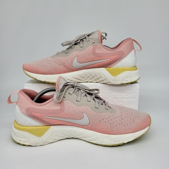 Nike Odyssey React Women's Running Shoes Size 11 - Picture 6 of 8